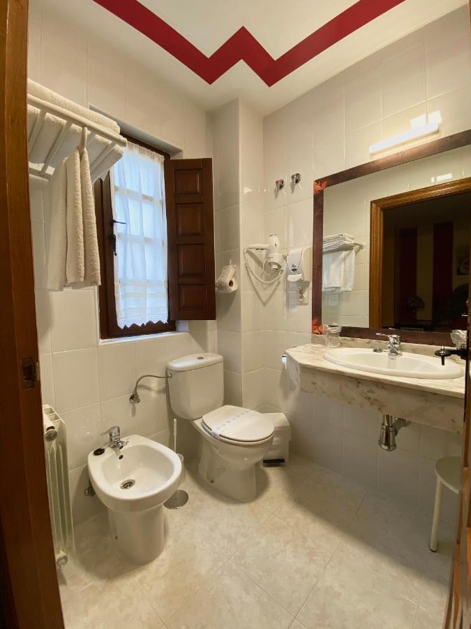 Double or Twin Room,979076623:JPEG